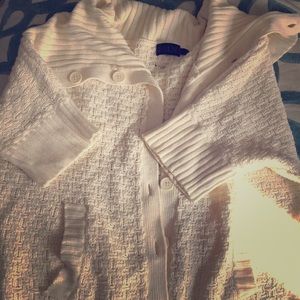 Gorgeous Express off white shirt sleeve cardigan